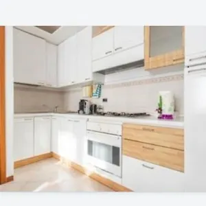 https://casa-ambra-1.it-tuscanyhotel.com
