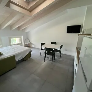 https://le-casette-tre.hotelinveneto.com