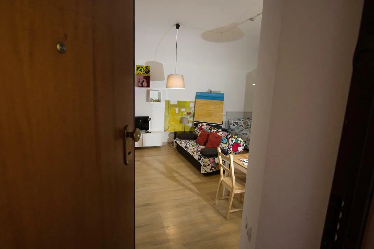 Lägenhet L'Atelier Dei Quattro Canti Palermo